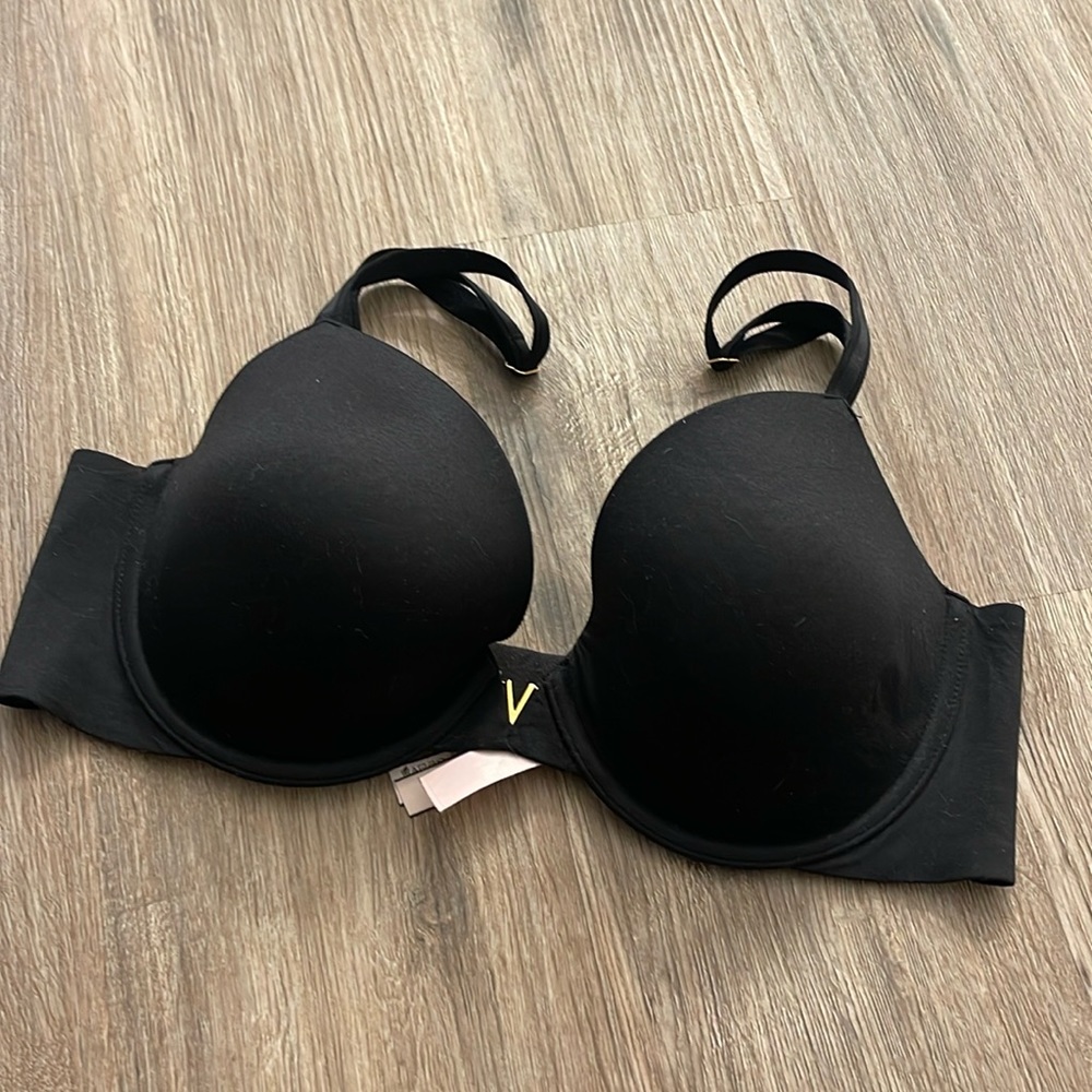 Cloud bra VS